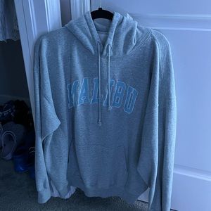 MALIBU BRANDY MELVILLE HOODIE